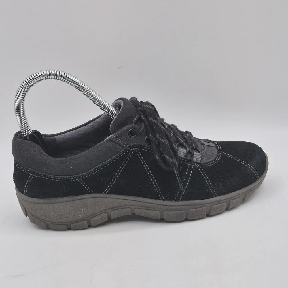 Clarks Shoes Womens Size 5.5 Black Suede Lace Up Comfort Sneakers 26067600‎